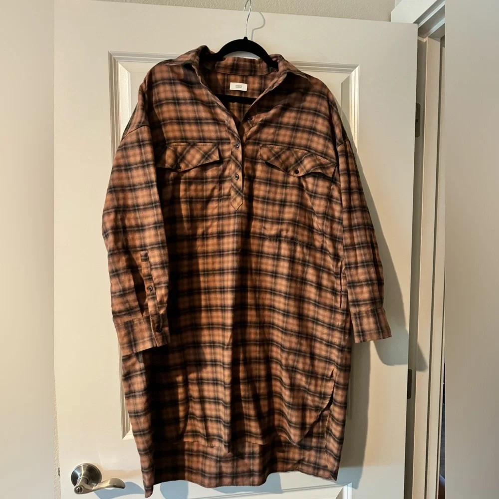 Closed Cotton Shirt Dress 100% Cotton Flannel Plaid Size Small Brown Black EUC - Picture 4 of 7